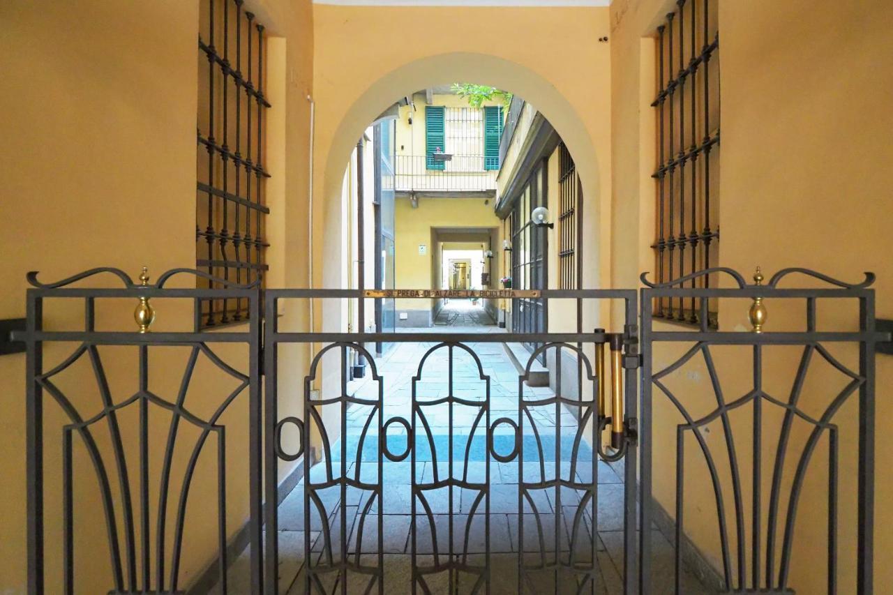 Centro Storico, Darsena E Duomo - Corso Genova - Italy Flat Vacation Apartment Milano Ngoại thất bức ảnh