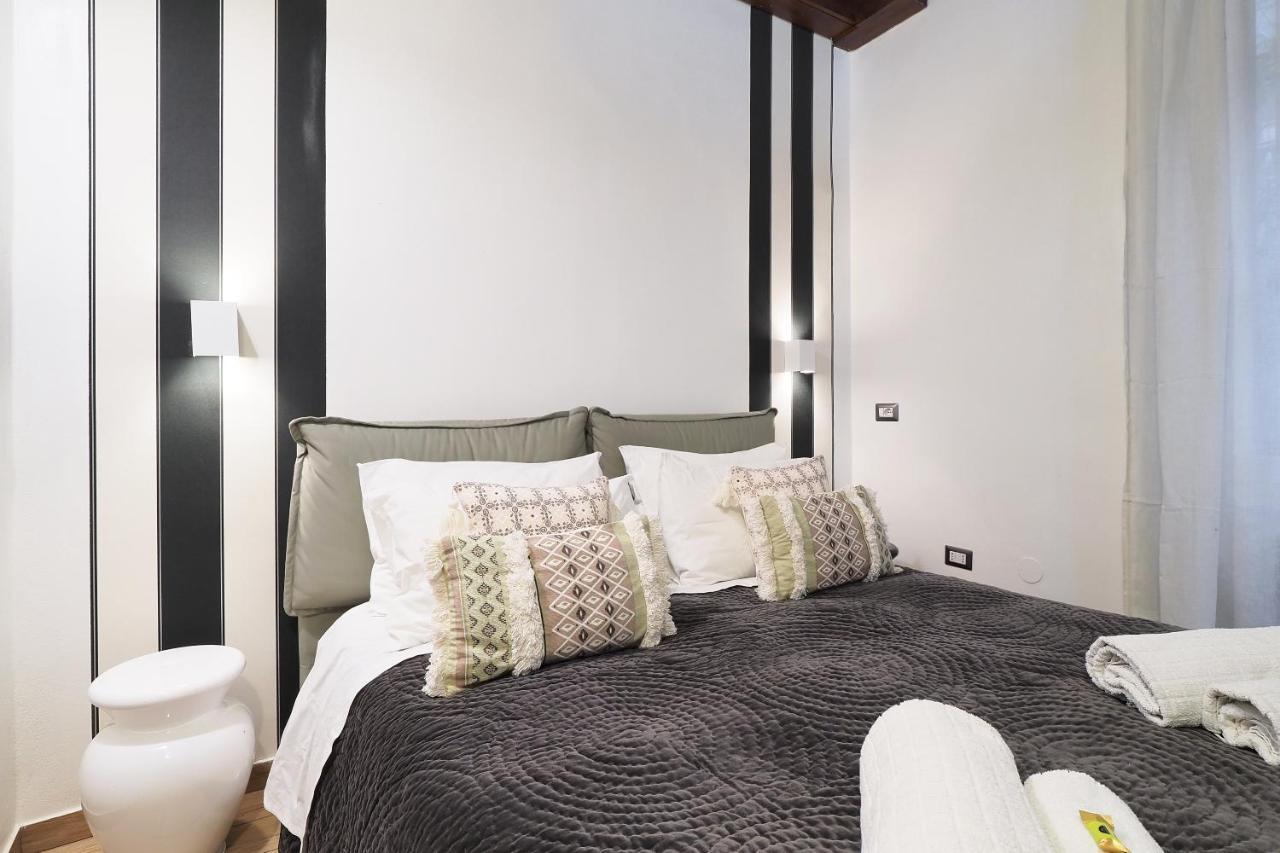 Centro Storico, Darsena E Duomo - Corso Genova - Italy Flat Vacation Apartment Milano Ngoại thất bức ảnh